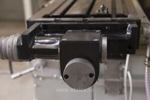 Фото 28 - Широкоуниверсальный фрезерный станок STALEX MUF150 Servo.